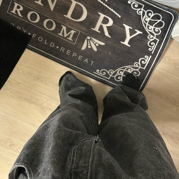 Small Ahh Jeans - Picture 1 of 4